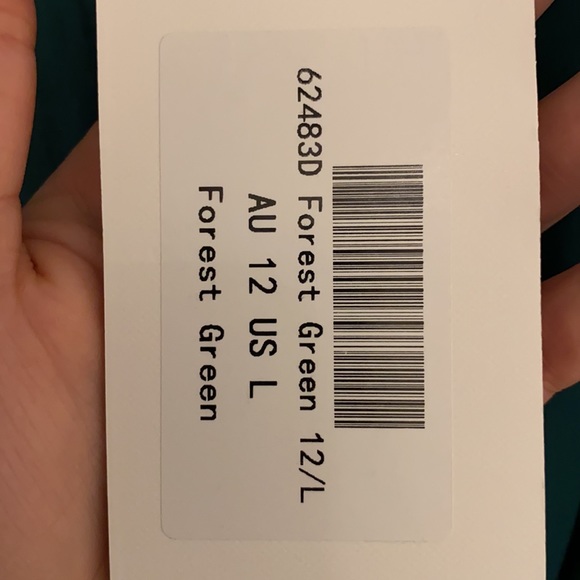 Green dress - Picture 4 of 4